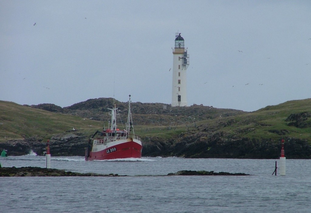 Fishing boat, Out Skerries