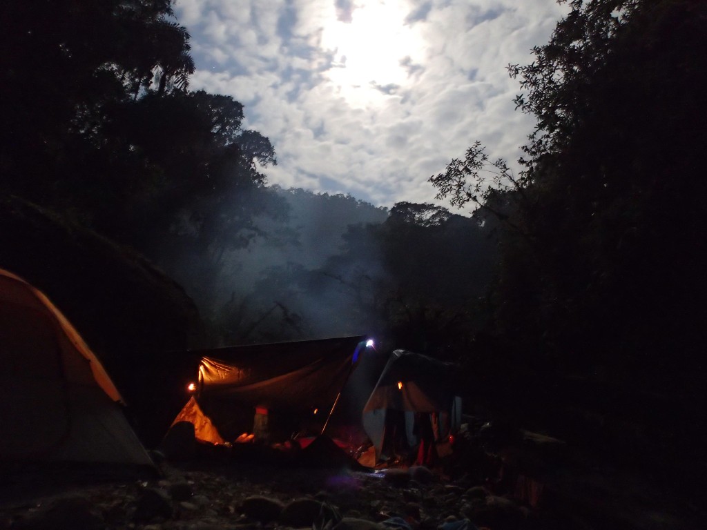 Jungle campsite on the Hollin